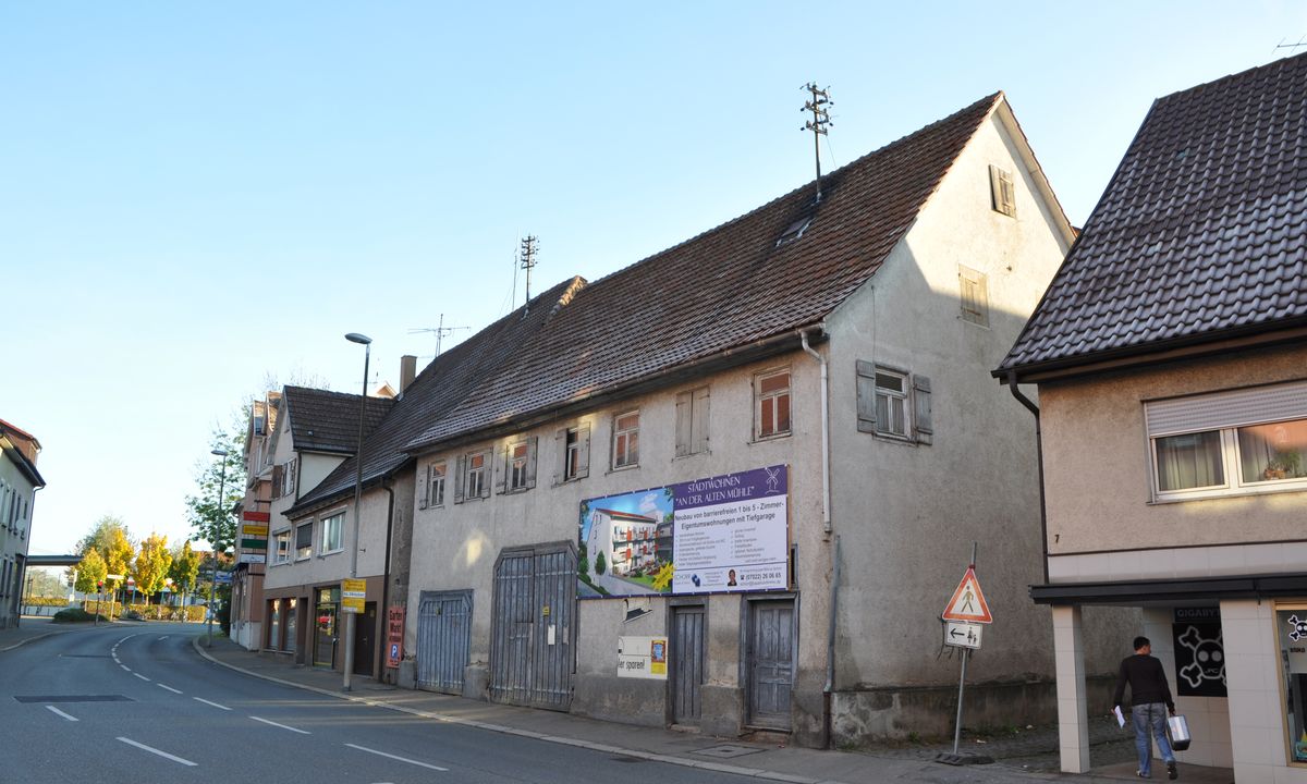 Wohnanlage mit 25 Wohnungen und Tiefgarage – vorher